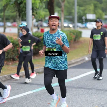 Runner Photo 5591123