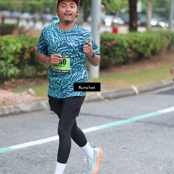 Runner Photo 5591136