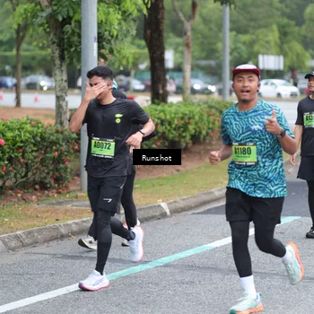 Runner Photo 5591148