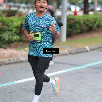 Runner Photo 5591154
