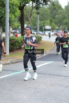 Runner Photo 5591237