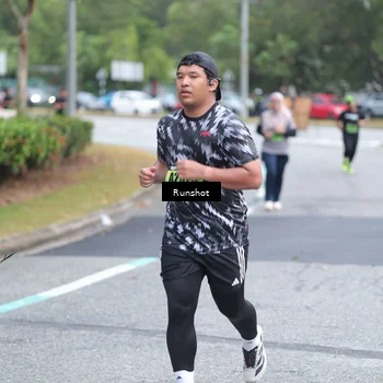Runner Photo 5591352