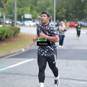 Runner Photo 5591353