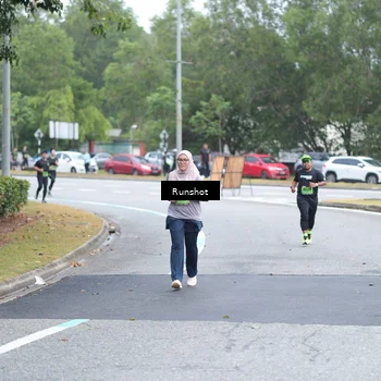 Runner Photo 5591368