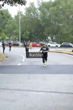 Runner Photo 5591386