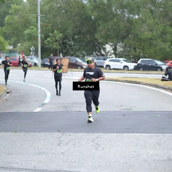 Runner Photo 5591393