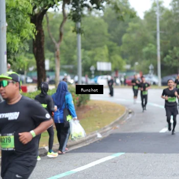 Runner Photo 5591417