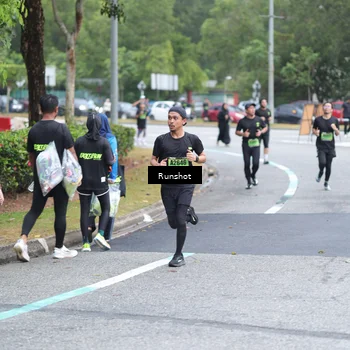 Runner Photo 5591434