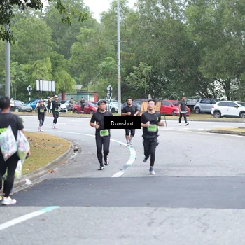 Runner Photo 5591453
