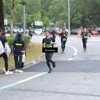 Runner Photo 5591454