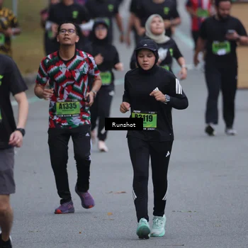 Runner Photo 5591485