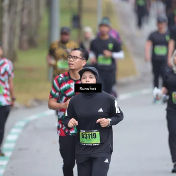 Runner Photo 5591498