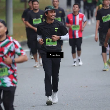 Runner Photo 5591522