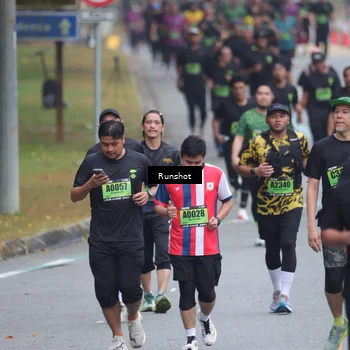 Runner Photo 5591601