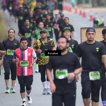 Runner Photo 5591629