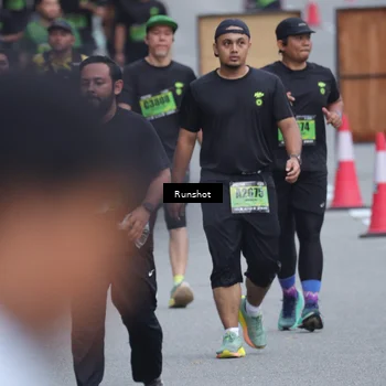 Runner Photo 5591631