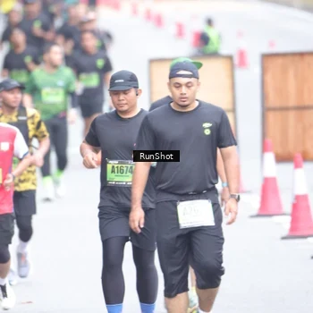 Runner Photo 5591686