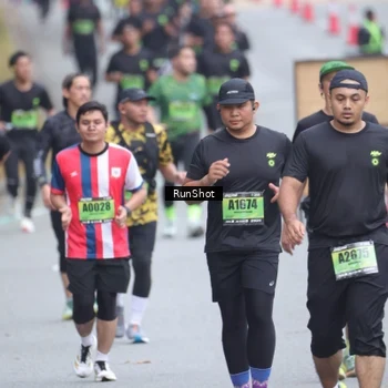 Runner Photo 5591691