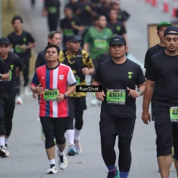 Runner Photo 5591692