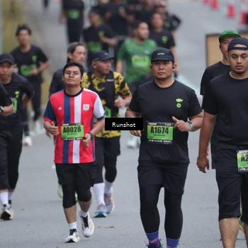 Runner Photo 5591695