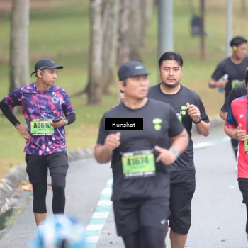 Runner Photo 5591771