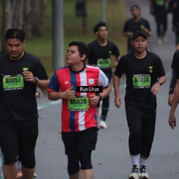 Runner Photo 5591813