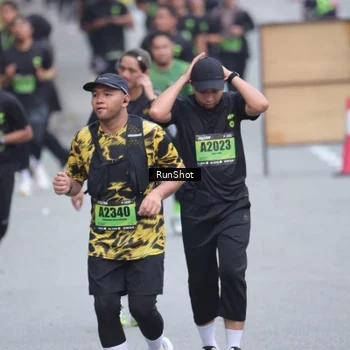 Runner Photo 5591860