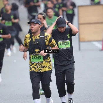 Runner Photo 5591861