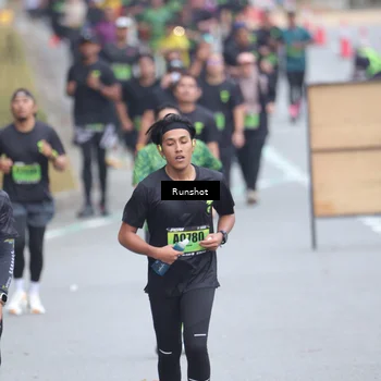 Runner Photo 5591936