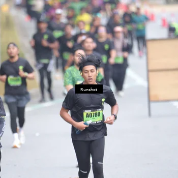 Runner Photo 5591940