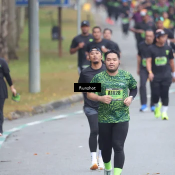 Runner Photo 5592026