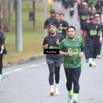 Runner Photo 5592033