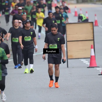 Runner Photo 5592044