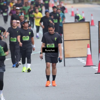 Runner Photo 5592045