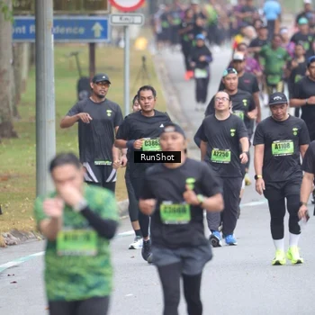 Runner Photo 5592089