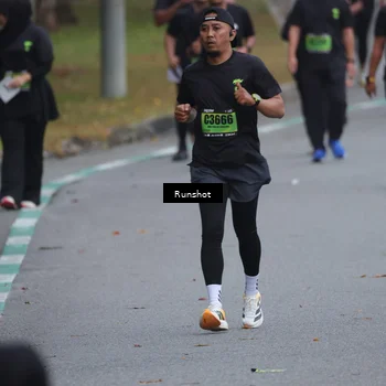 Runner Photo 5592102
