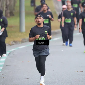 Runner Photo 5592112
