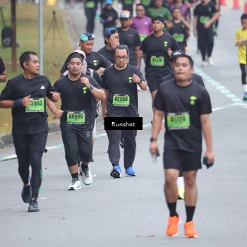 Runner Photo 5592169