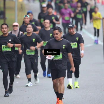 Runner Photo 5592206