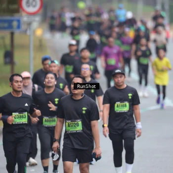 Runner Photo 5592217