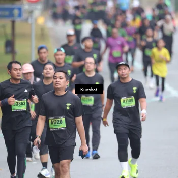 Runner Photo 5592229