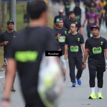 Runner Photo 5592244