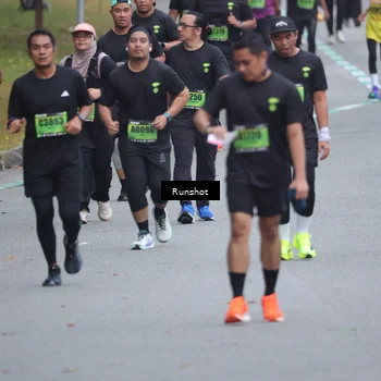 Runner Photo 5592250