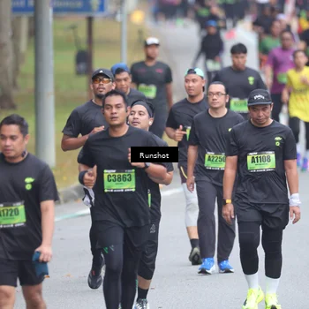 Runner Photo 5592276