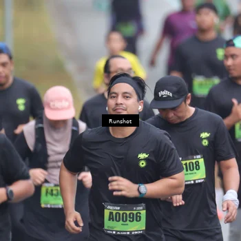 Runner Photo 5592317