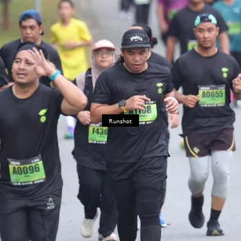 Runner Photo 5592346