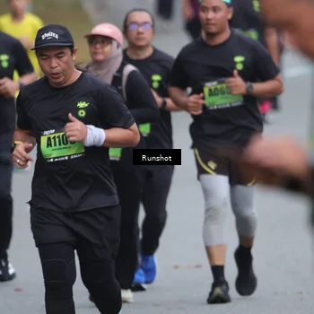 Runner Photo 5592363