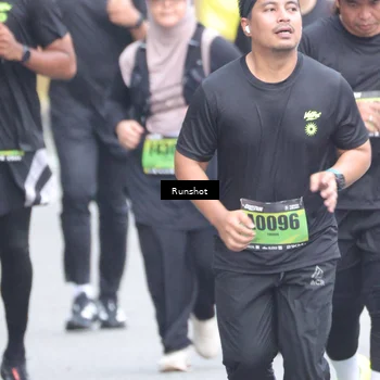Runner Photo 5592368