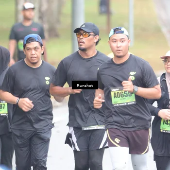 Runner Photo 5592435