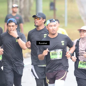 Runner Photo 5592437